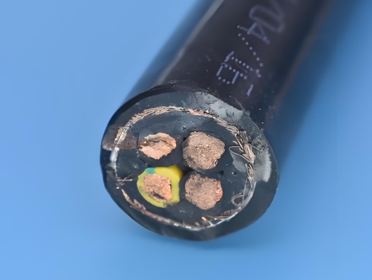 電線電纜生產(chǎn)工藝流程和結(jié)構(gòu)越復(fù)雜，疊加的層次就越多.jpg